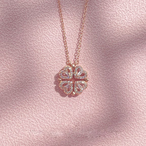 Compre 1 Leve 2 - Colar Trevo de Corações com cartão dedicatória