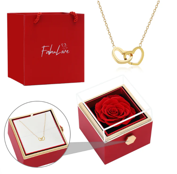 Caixa com Rosa Eterna & Colar Coração Personalizado