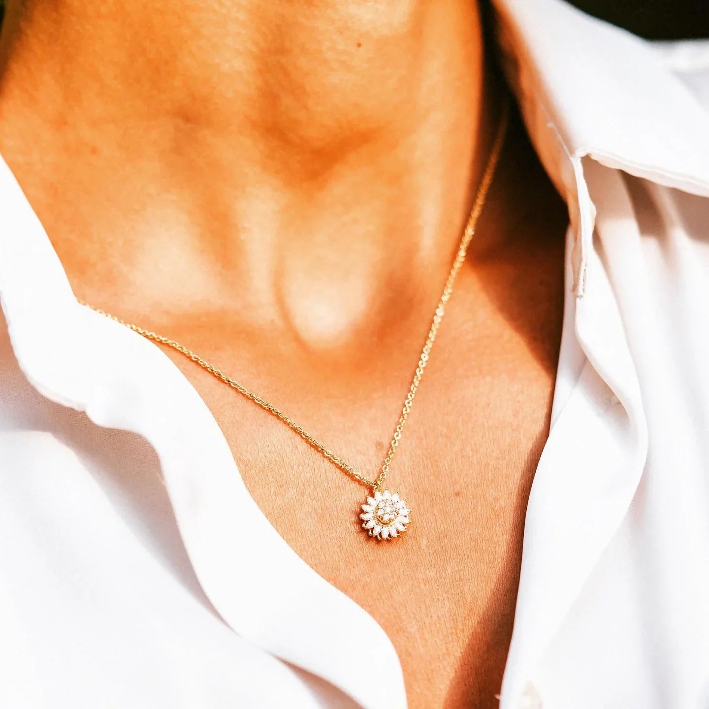 Colar Aurora | Girassol Giratório